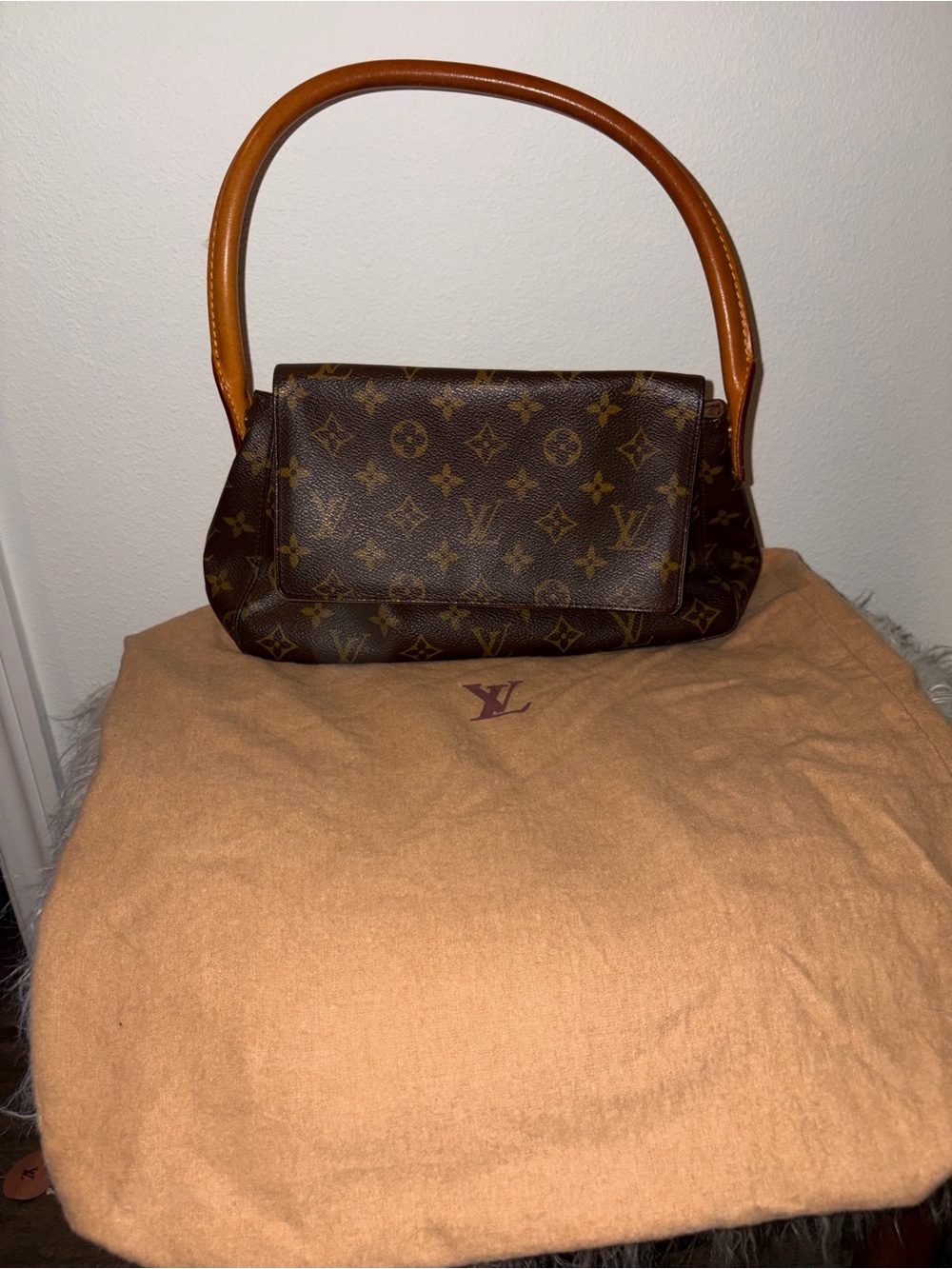 LV Mini Looping tote
